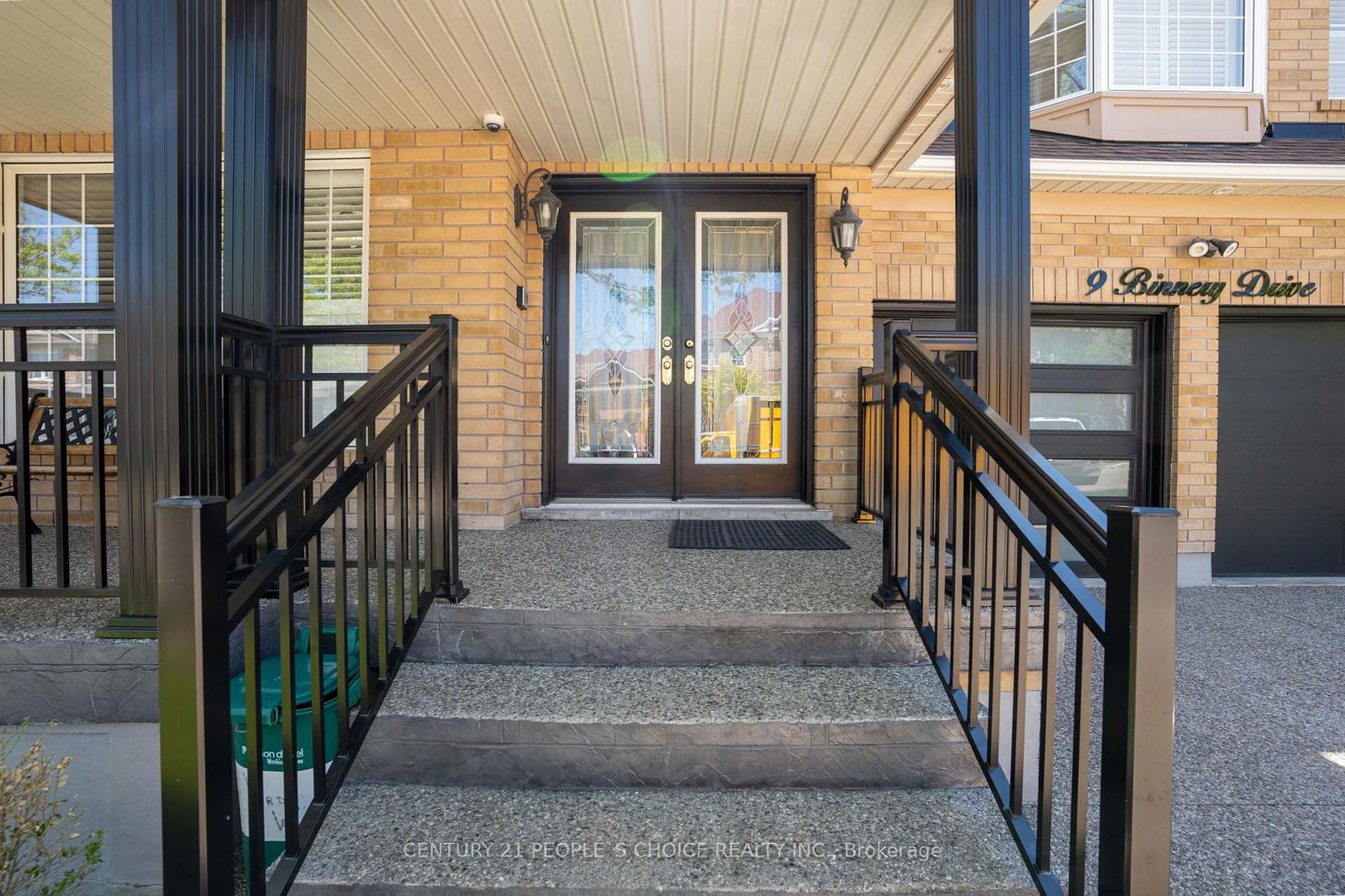 Detached House for sale at 9 Binnery Drive, Brampton, Vales of Castlemore, L6P 1A3 - MLS: W12161530