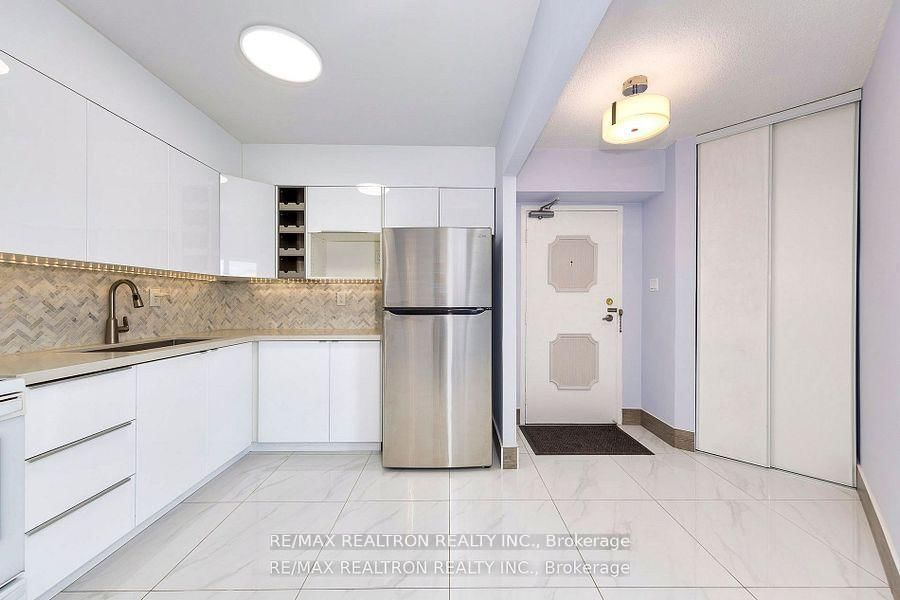 Condo for sale at 1805-380 Dixon Road, Toronto, Kingsview Village-The Westway, M9R 1T3 - MLS: W12161559