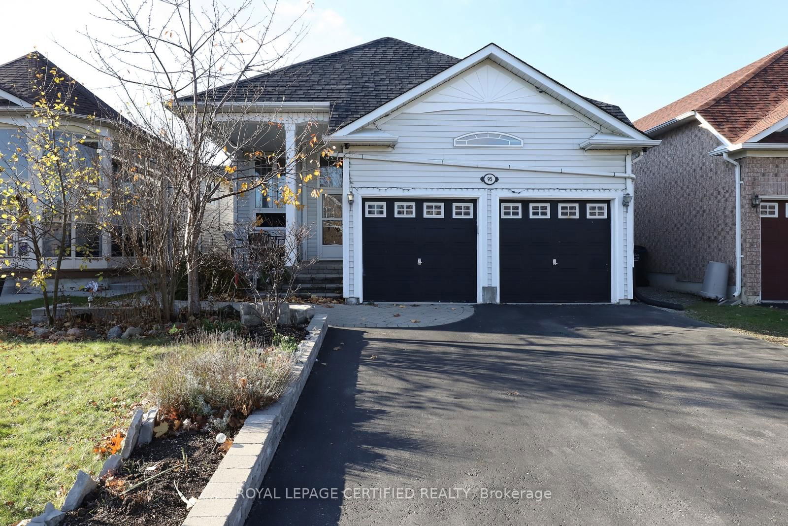 Detached House for sale at 95 Vintage Gate, Brampton, Fletcher's Creek Village, L6X 5B9 - MLS: W12161665