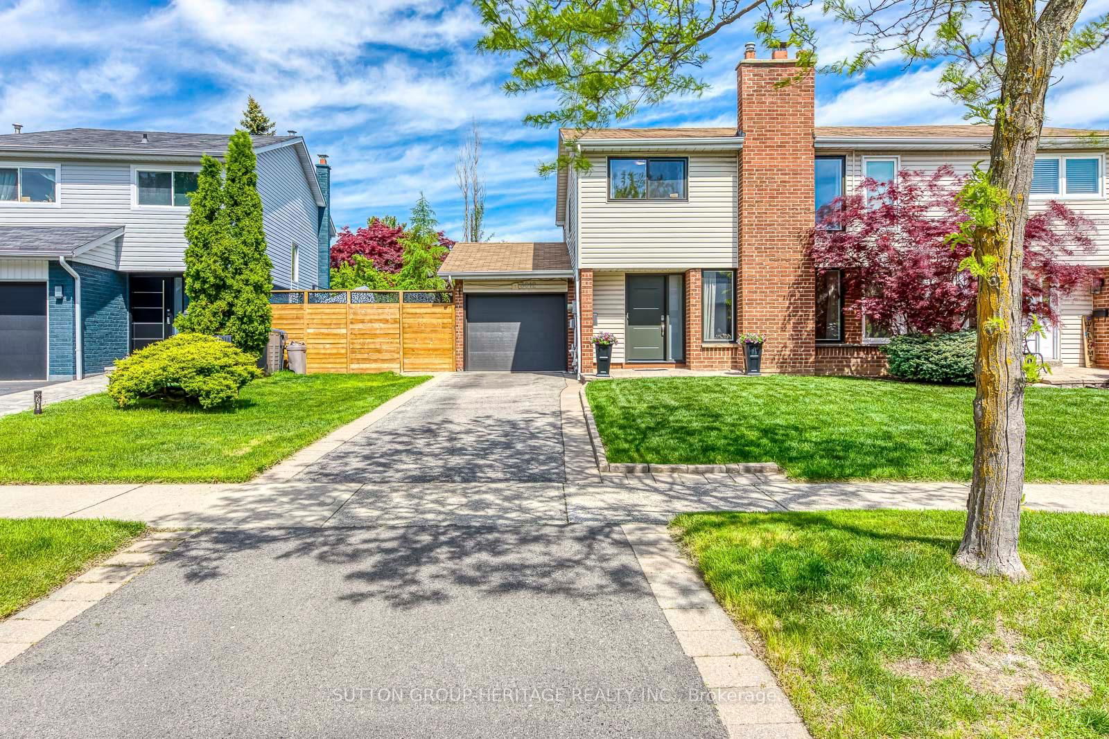 Semi-Detached House for sale at 3012 Salerno Crescent, Mississauga, Meadowvale, L5N 1T6 - MLS: W12161704