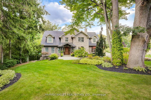 1199 Tecumseh Park Crescent