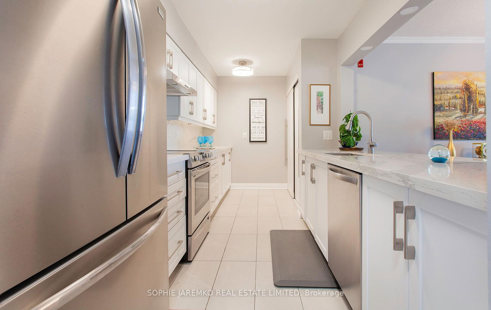 Condo for sale at 538-22 Southport Street, Toronto, High Park-Swansea, M6S 4Y9 - MLS: W12161845