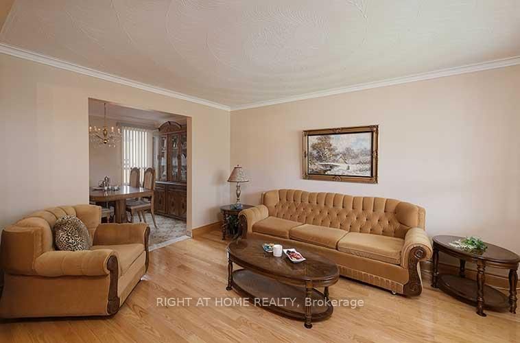 Detached House for sale at 409 Rustic Road, Toronto, Maple Leaf, M6L 1W8 - MLS: W12161987