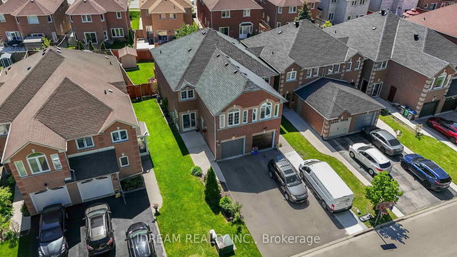 42 Mccleave Crescent
