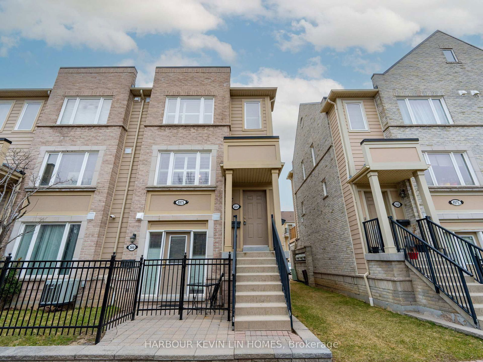 Townhouse for sale at 261-4975 Southampton Drive, Mississauga, Churchill Meadows, L5M 8E2 - MLS: W12162633