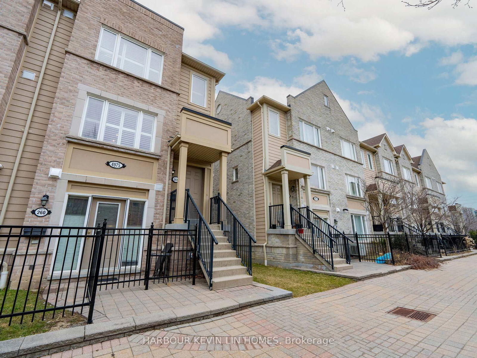 Townhouse for sale at 261-4975 Southampton Drive, Mississauga, Churchill Meadows, L5M 8E2 - MLS: W12162633