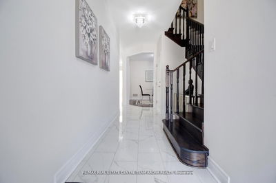 38 Rosewell Cres, Halton Hills - Georgetown image-0-3