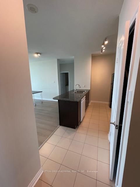 3508 - 3525 Kariya Dr, Mississauga, L5B 0C2 | Image 3