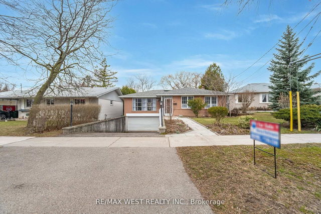 94 Windhill Crescent