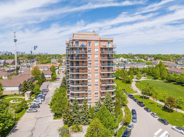 1004 - 1150 Parkwest Place