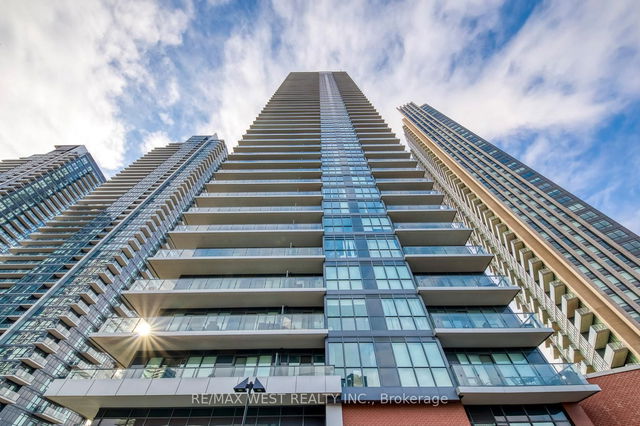 3205 - 10 Park Lawn Road