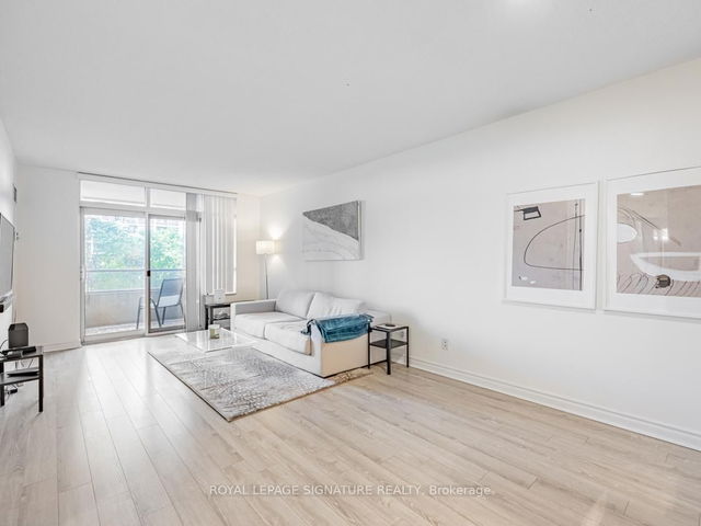 413 - 35 Kingsbridge Garden Circle