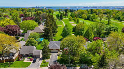 456 Townsend Ave, Burlington - LaSalle