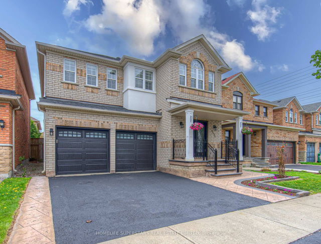 5676 Fantasia Manor