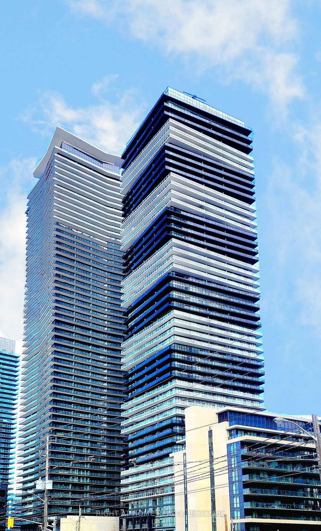 1402 - 56 Annie Craig Drive