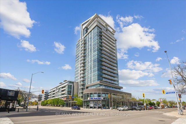 908 - 1 Hurontario Street