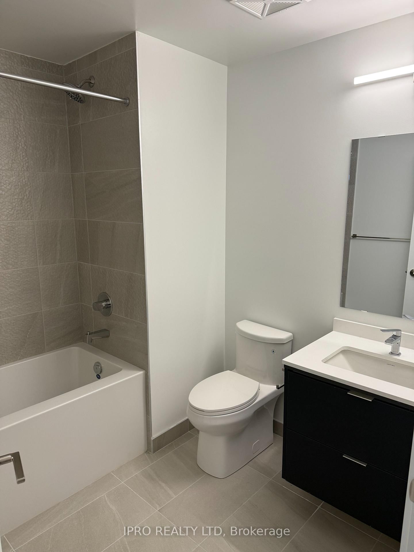 5105 Hurontario Street N, Unit 322 - Photo 5