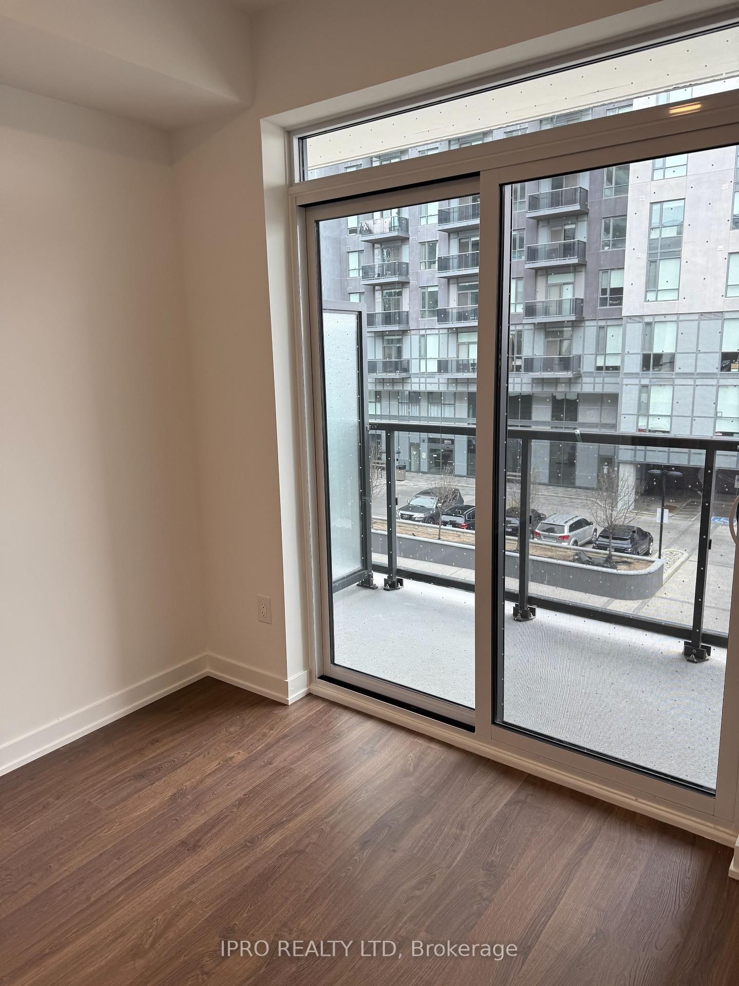 5105 Hurontario Street N, Unit 322 - Photo 6
