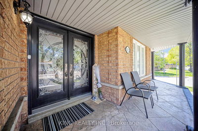 52 Linderwood Dr, Brampton - Fletcher's Meadow image-0-1