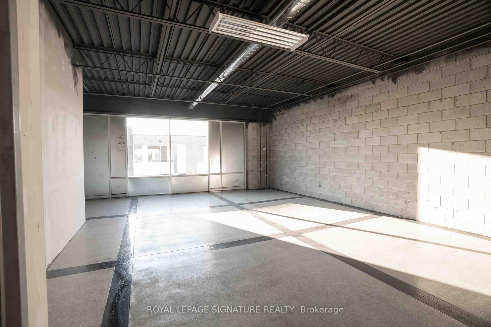 1235 Queensway E, Unit 12A - Photo 18