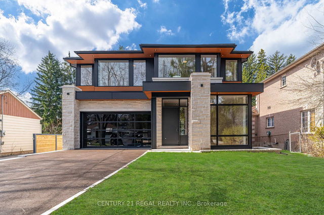 1230 Lakebreeze Drive