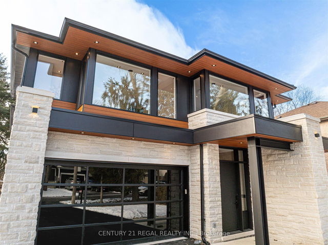 1230 Lakebreeze Drive