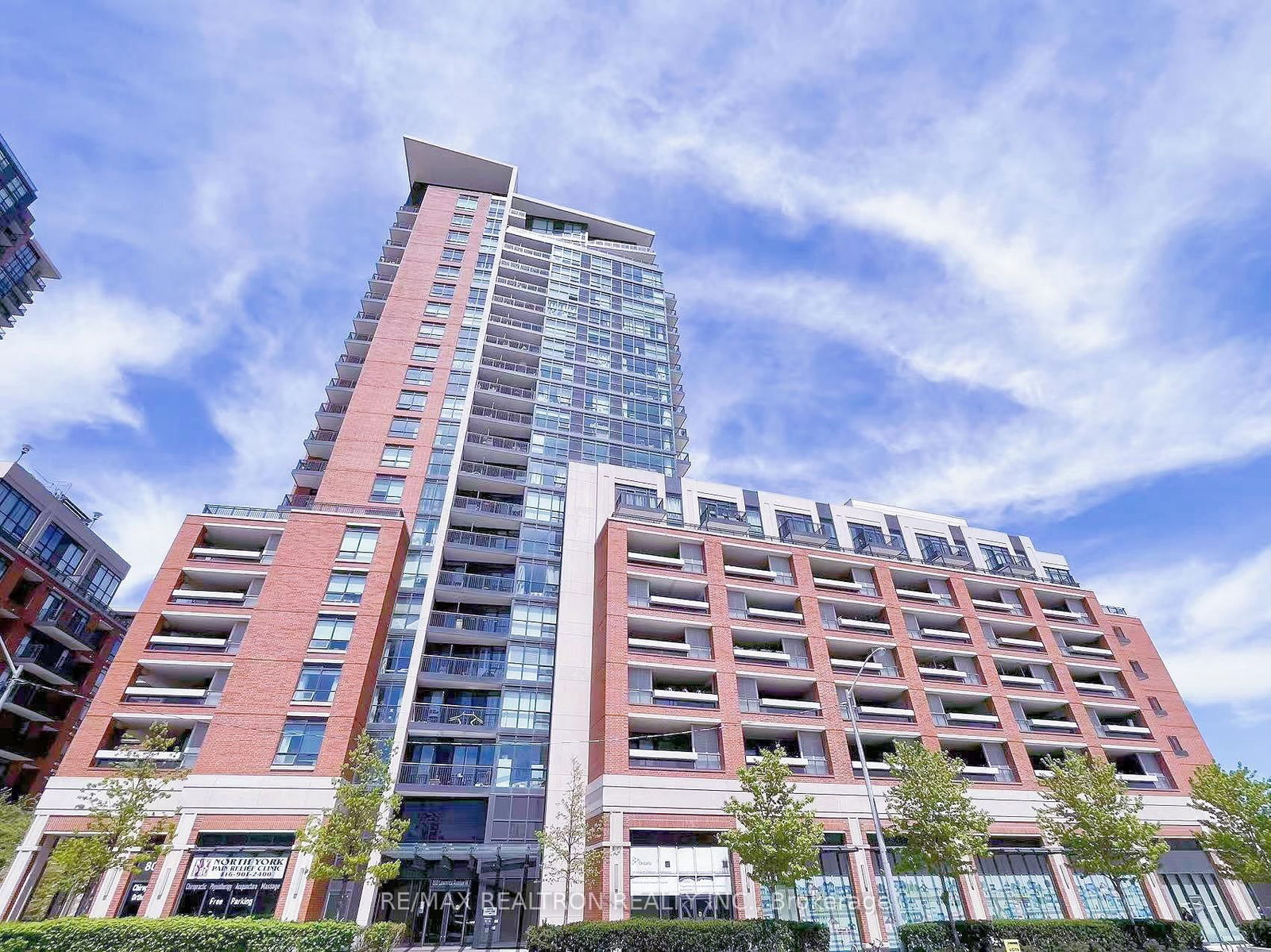 Condo for sale at 1021-800 Lawrence Avenue, Toronto, Yorkdale-Glen Park, M6A 1C3 - MLS: W12164233