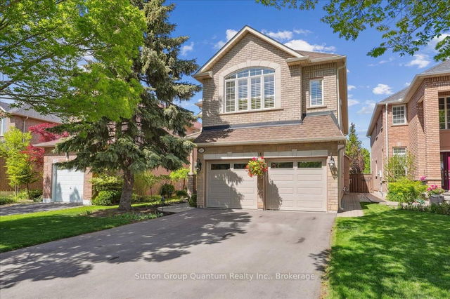 2477 Longridge Crescent