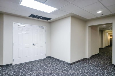 9 George Brampton,ON L6X 0T6 — Photo 5