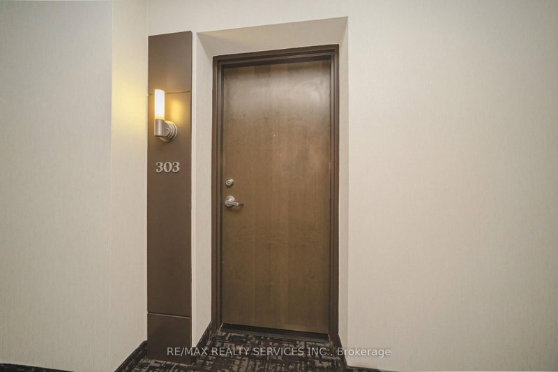 9 George Brampton,ON L6X 0T6 — Photo 8