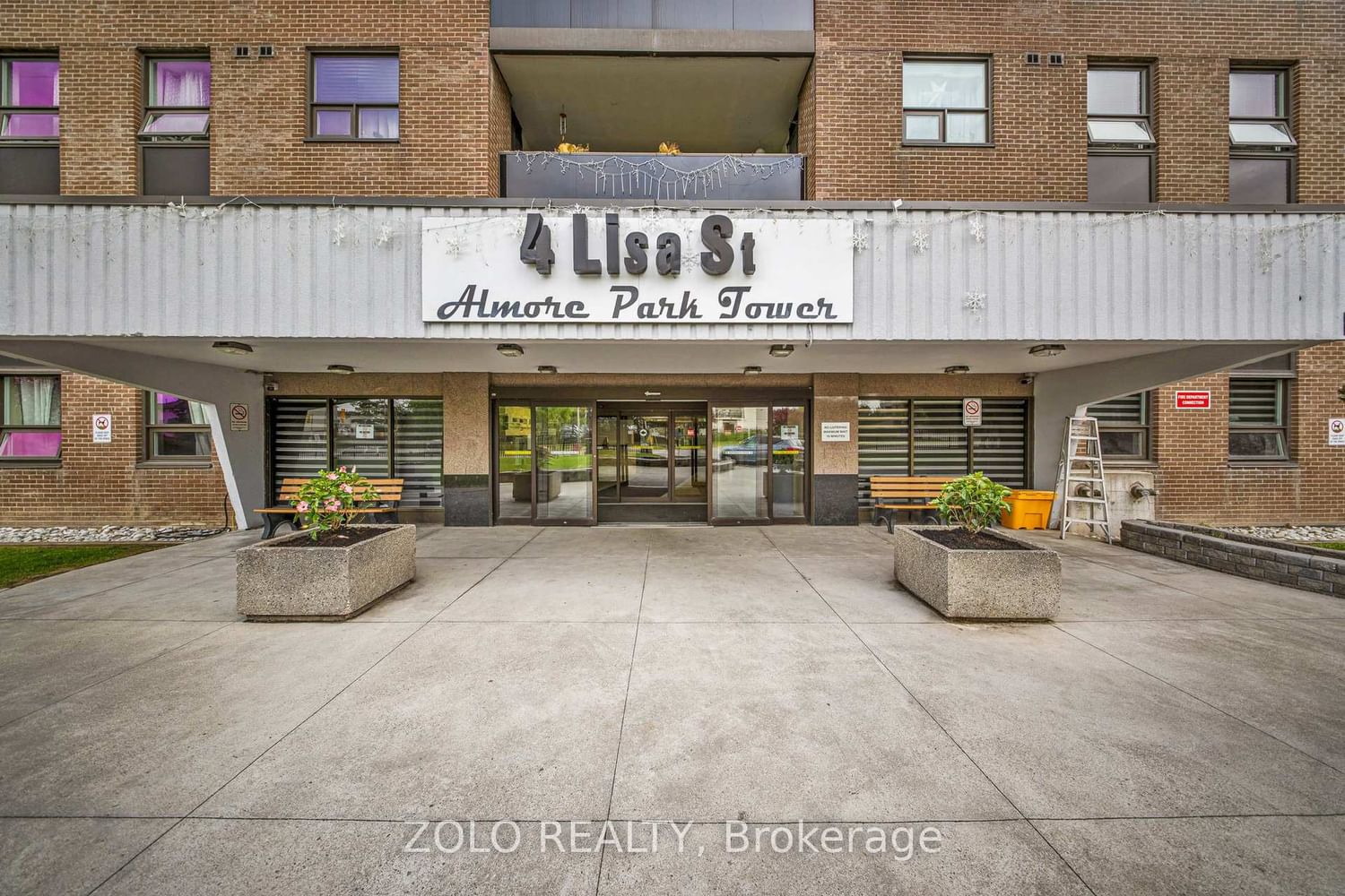 Listing Image 0