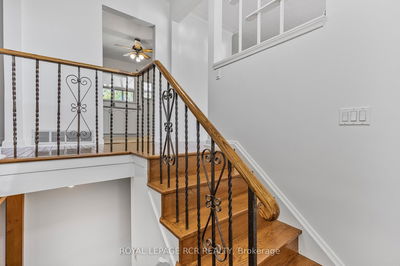 26 Ludstone Dr, Toronto - Willowridge-Martingrove-Richview image-0-4