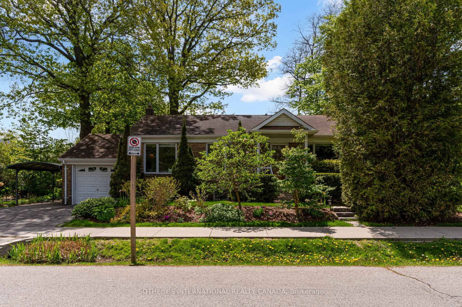 Detached House for sale at 1226 Crossfield Bend, Mississauga, Mineola, L5G 3P2 - MLS: W12164510