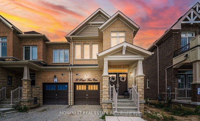 UPPER - 87 Royal Fern Crescent