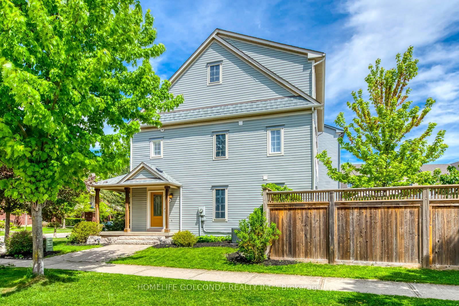 Semi-Detached House for sale at 106 Georgian Drive, Oakville, River Oaks, L6H 6V1 - MLS: W12164591
