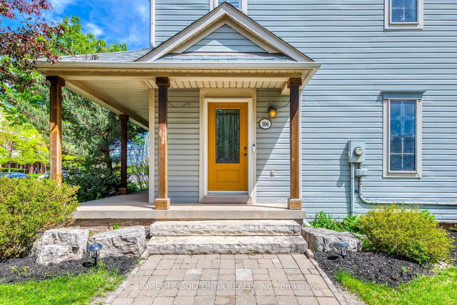 Semi-Detached House for sale at 106 Georgian Drive, Oakville, River Oaks, L6H 6V1 - MLS: W12164591