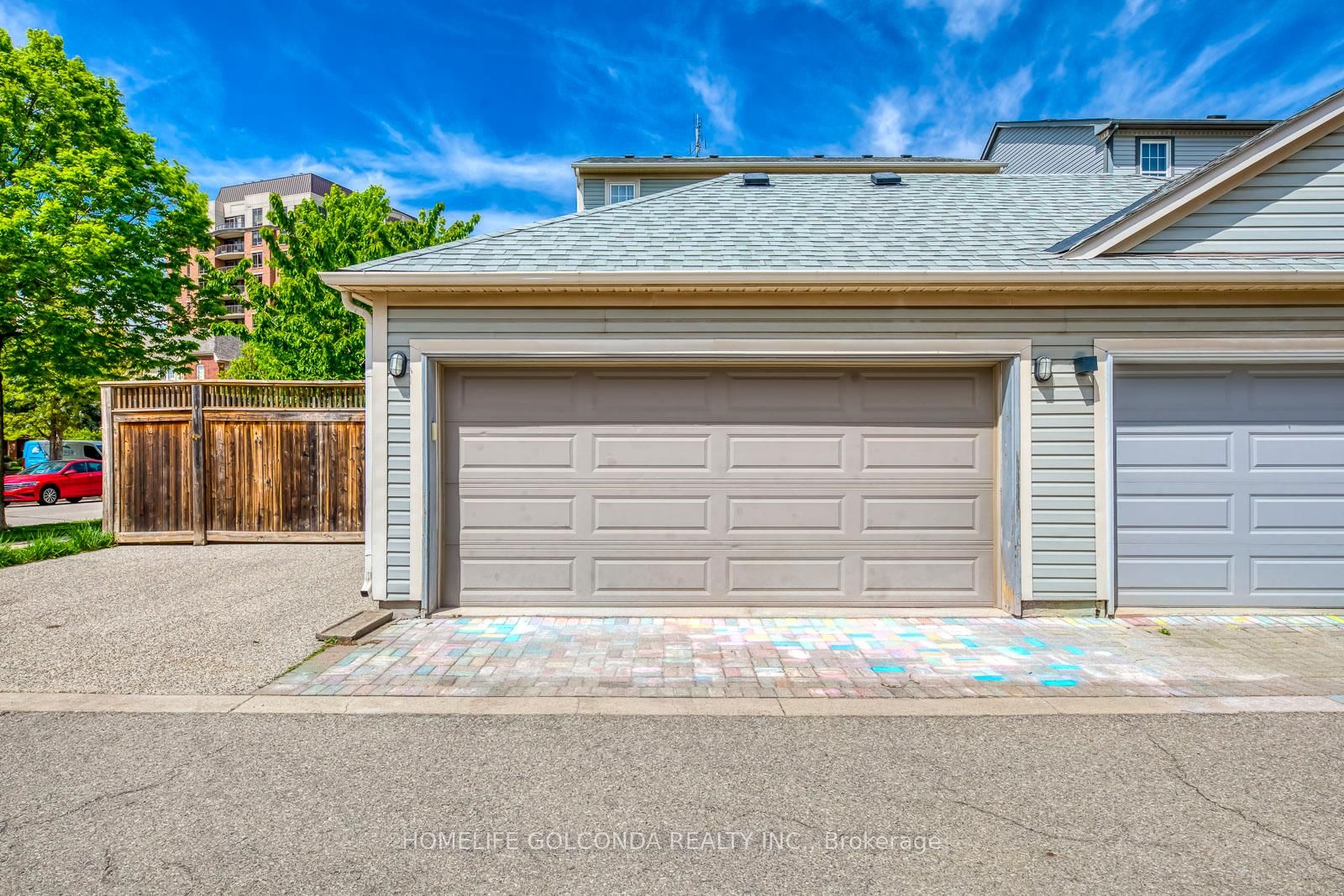 Listing Image 43