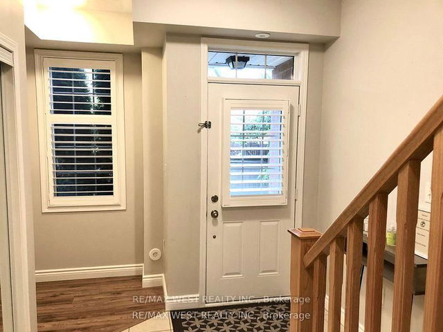5 - 2614 Dashwood Drive