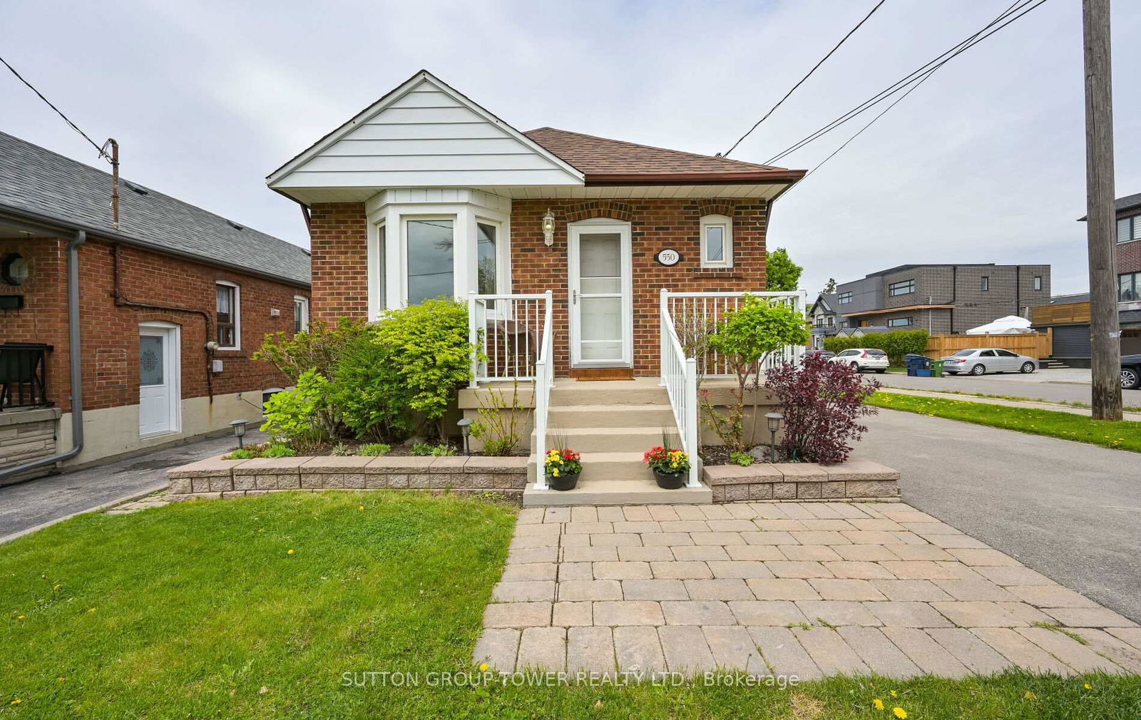 Detached House for sale at 550 Glen Park Avenue, Toronto, Yorkdale-Glen Park, M6B 2G5 - MLS: W12165030