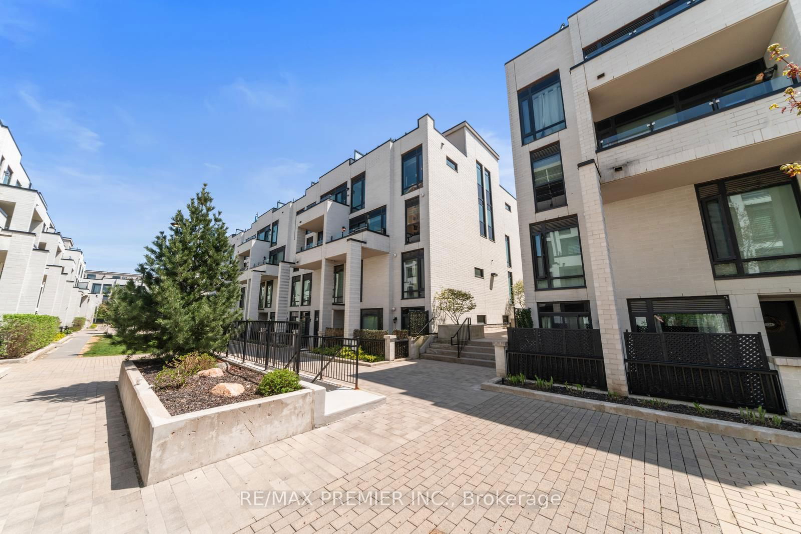 Condo for sale at 616-140 Widdicombe Hill Boulevard, Toronto, Willowridge-Martingrove-Richview, M9R 4A6 - MLS: W12165125