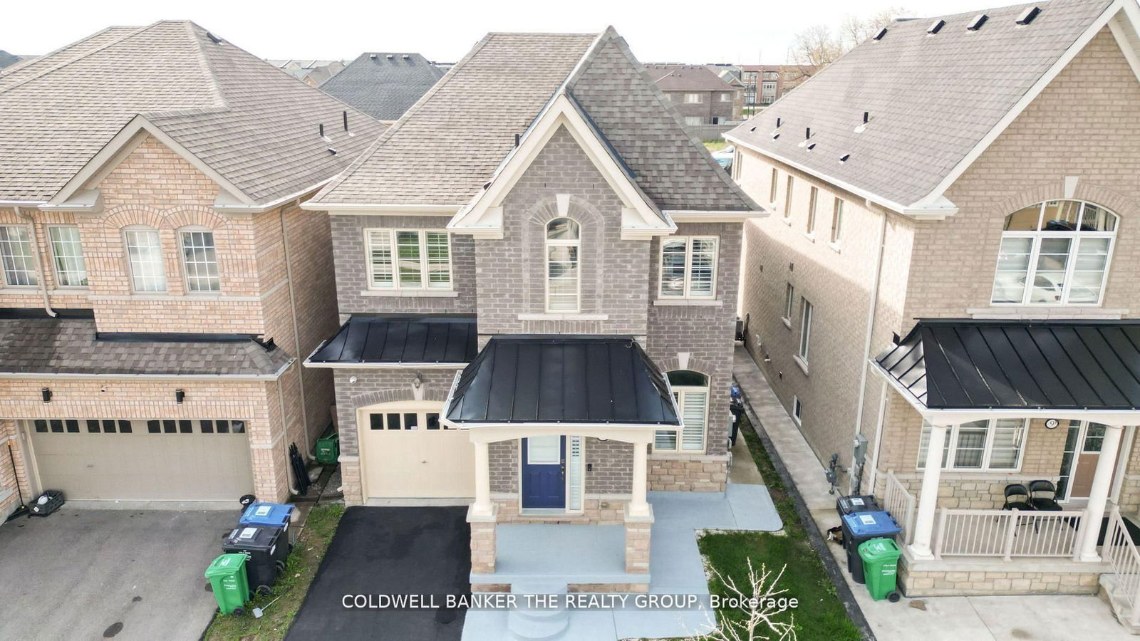 Detached House for sale at 7 Spokanne Street, Brampton, Ontario, L6R 4A2 - Sandringham-Wellington North - MLS: W12165180