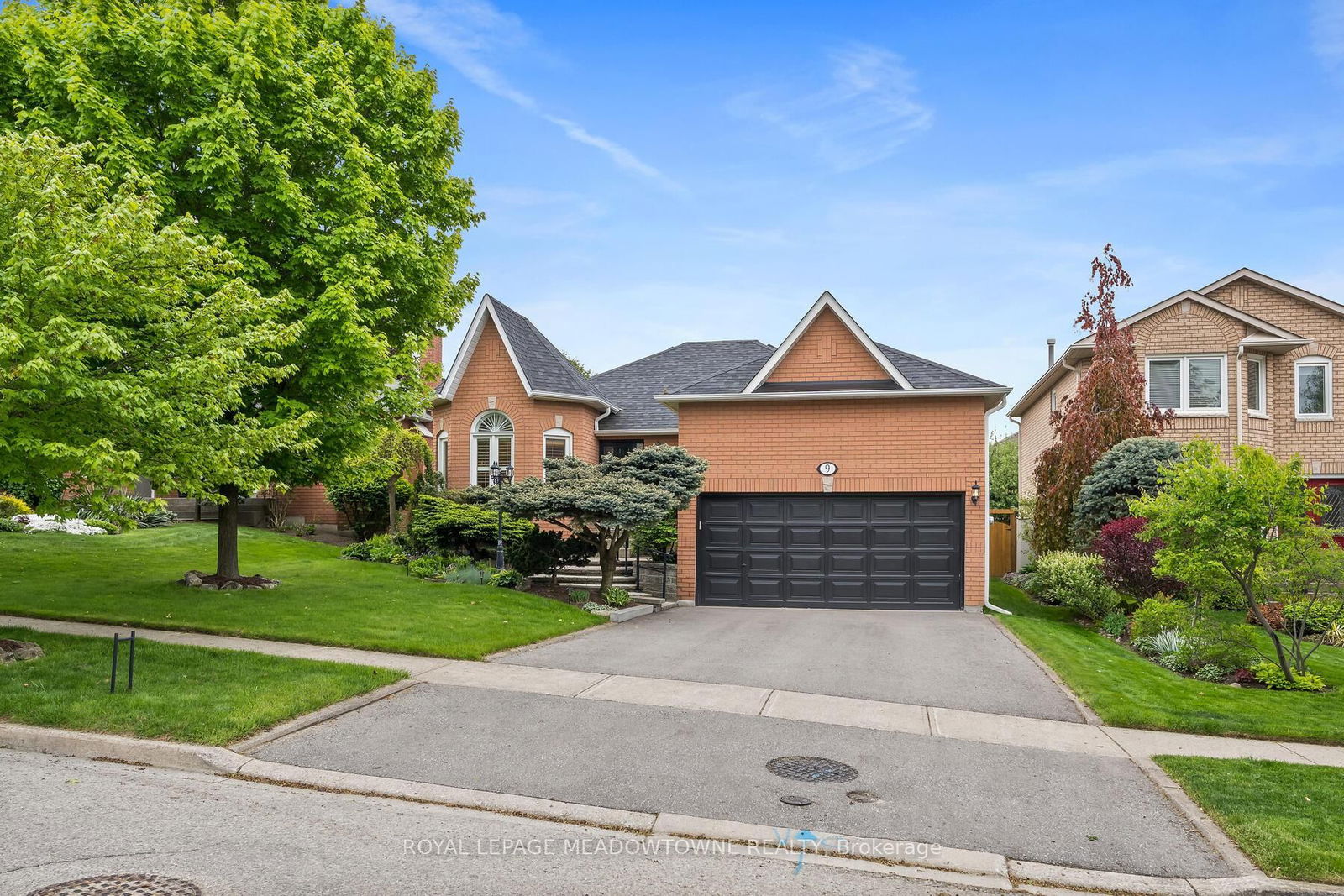Detached House for sale at 9 Gollop Crescent, Halton Hills, Georgetown, L7G 5P1 - MLS: W12165256