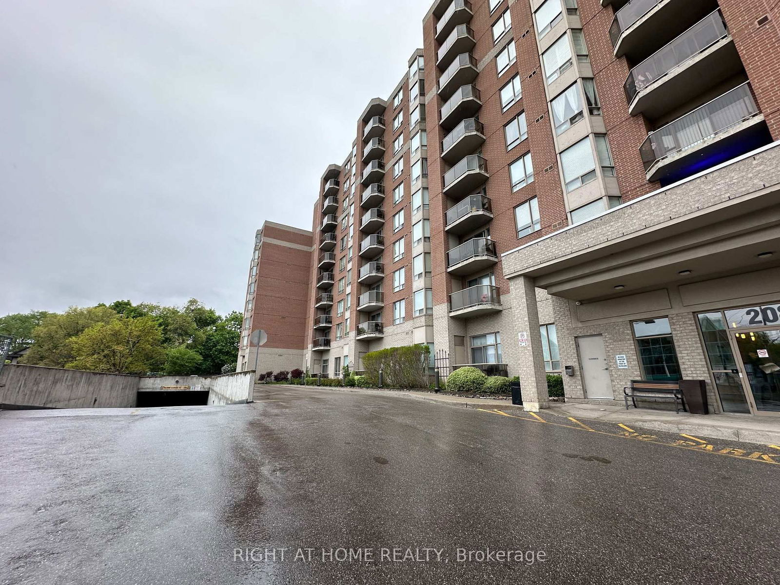 Condo for sale at 702-2088 Lawrence Avenue, Toronto, Weston, M9N 3Z9 - MLS: W12165412