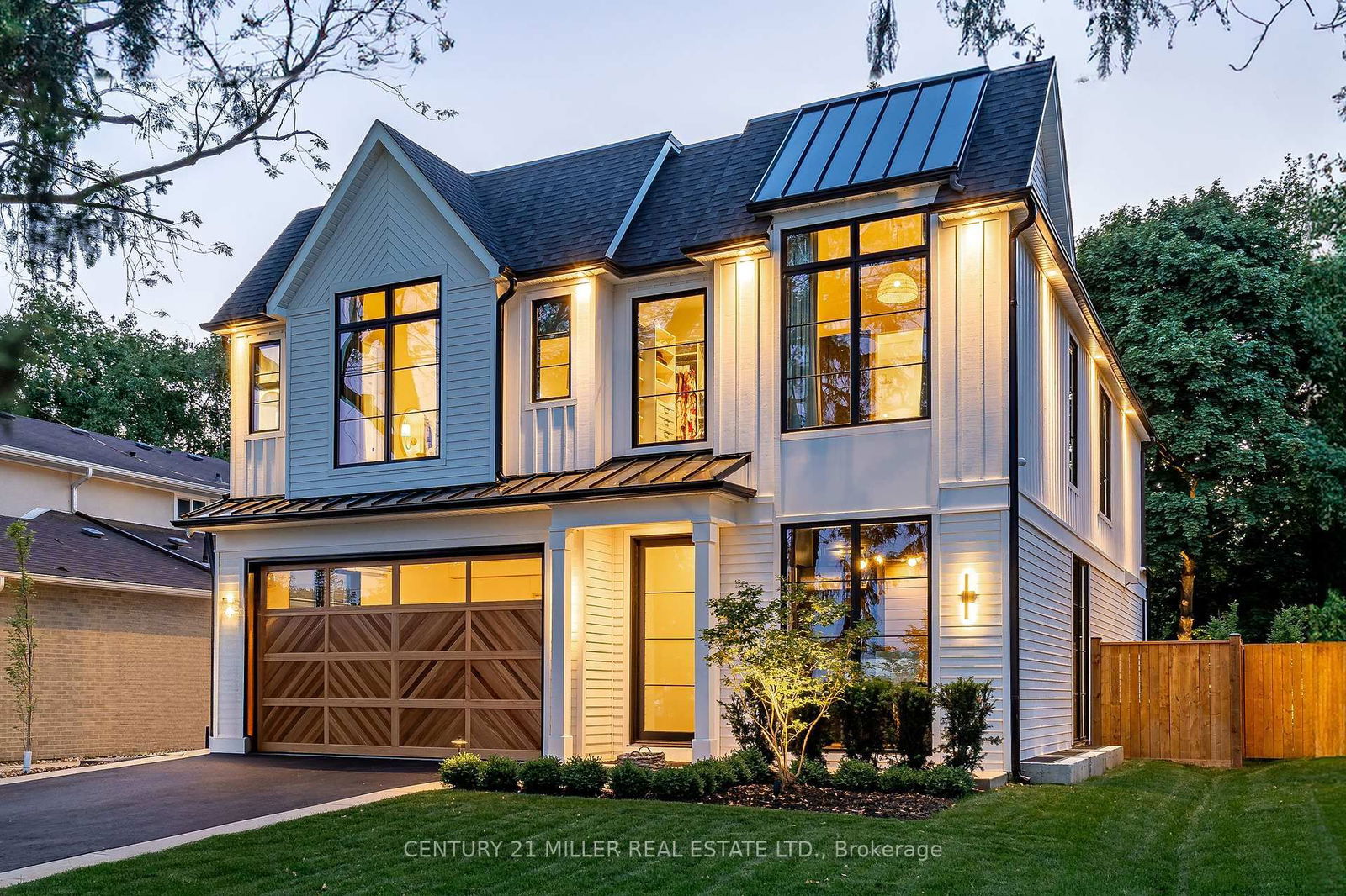 Detached House for sale at 331 Macdonald Road, Oakville, Old Oakville, L6J 2A8 - MLS: W12165584