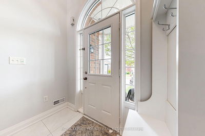 151 Decker Hollow Circ, Brampton - Credit Valley image-0-2