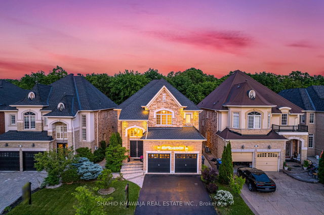 3344 Erin Centre Boulevard