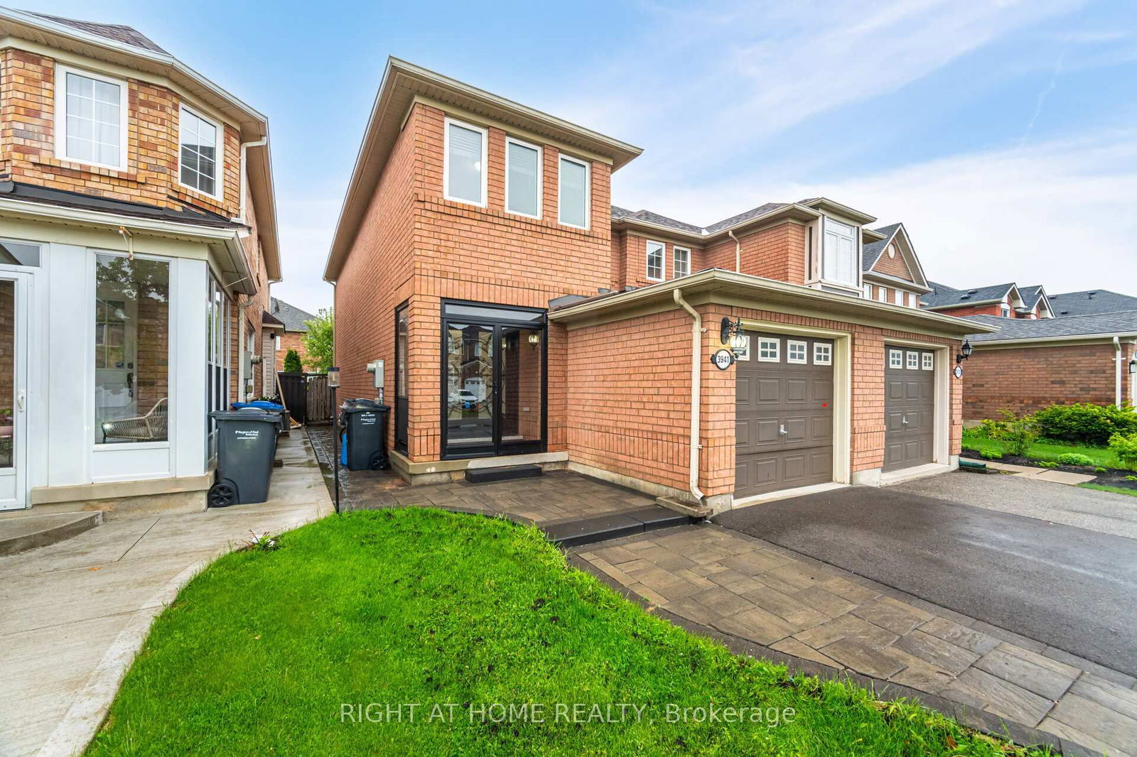 Semi-Detached House for sale at 3941 Milkwood Crescent, Mississauga, Lisgar, L5N 8H2 - MLS: W12165898