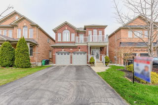 35 Amaranth Crescent