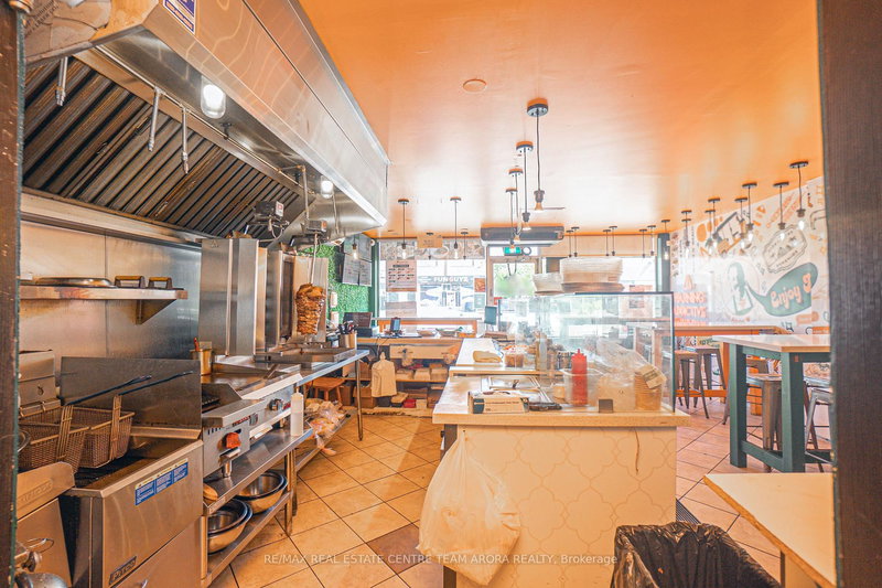 723 Lakeshore Rd E, Mississauga, L5G 1J7 | Image 3