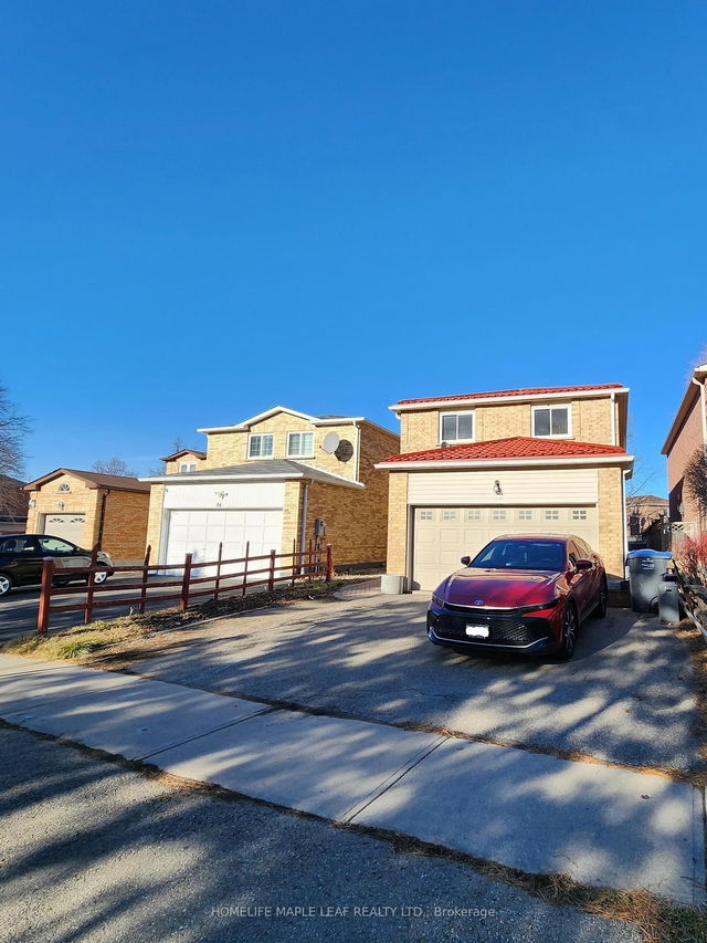 Upper - 82 Stanwell Drive